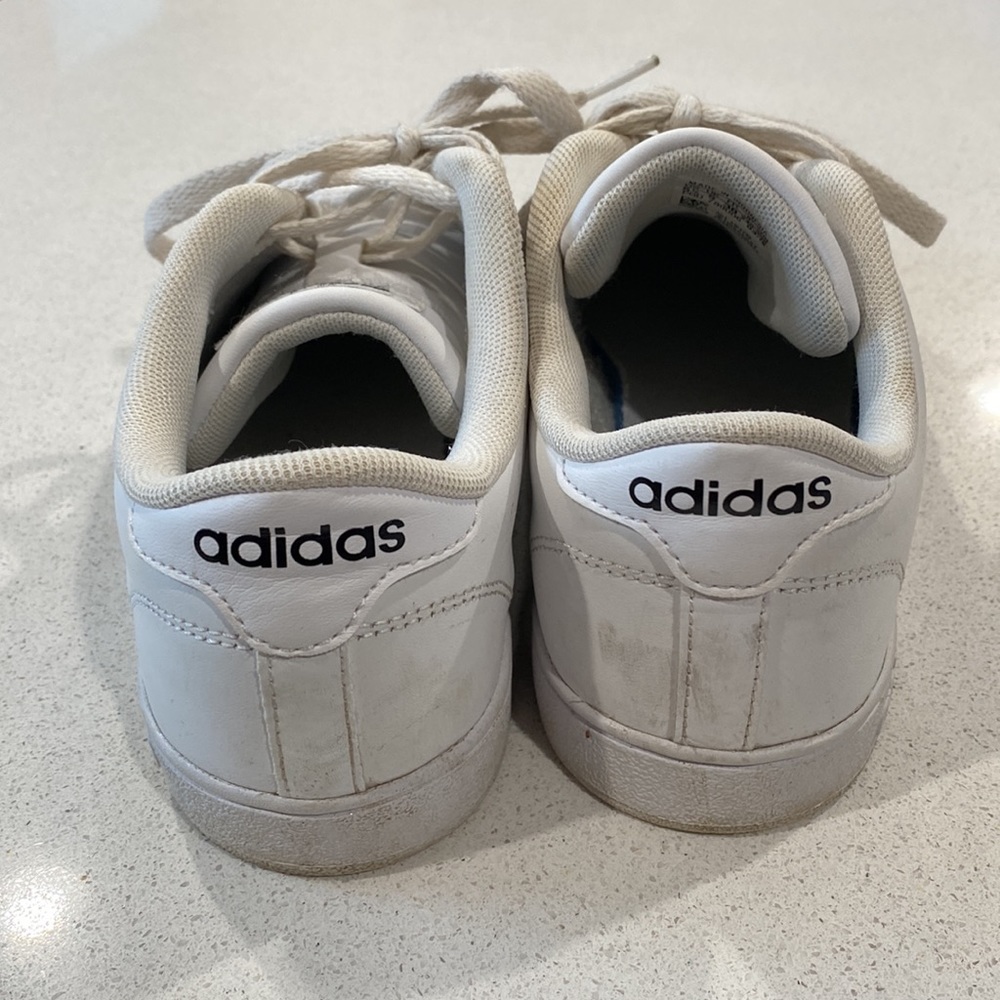 Boys Adidas Casual Tennis Shoes - Picture 3 of 5